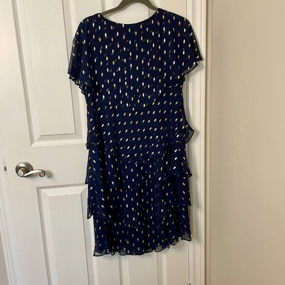 Fit & Flare Tiered Dress by Laura Petites - Size 16 Petites - Picture 2 of 4